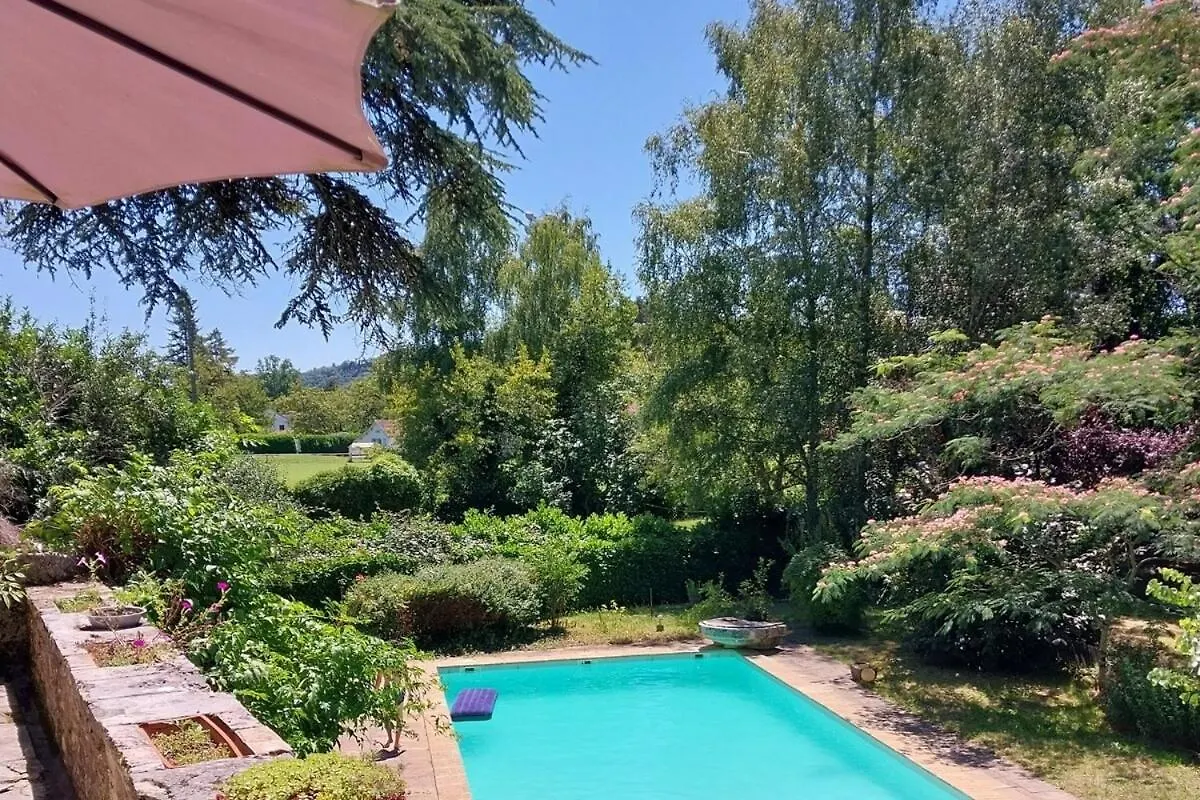 Residence With Pool And Tennis - Saint Sozy